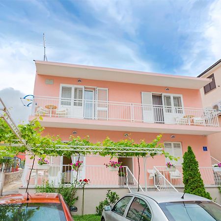Baska Voda Apartments - Steps From The Beach, Free Parking, Central Location Exterior photo