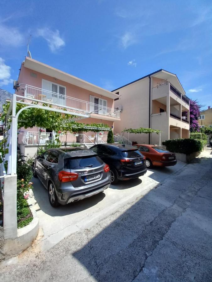 Baska Voda Apartments - Steps From The Beach, Free Parking, Central Location Exterior photo