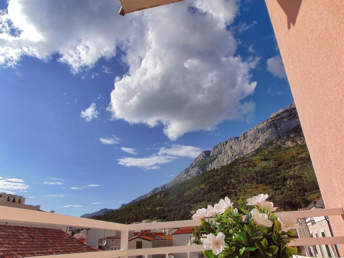 Baska Voda Apartments - Steps From The Beach, Free Parking, Central Location Exterior photo